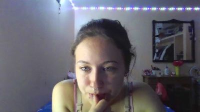 Meganshark webcam model stream image
