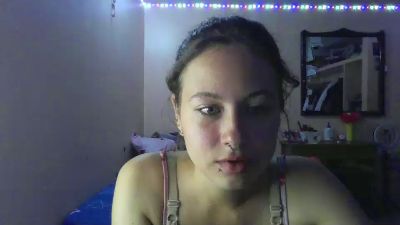 Meganshark webcam model stream image