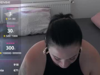 lisette_ webcam model stream image