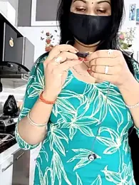 Kaur_Simran_01 webcam stripchat model stream image