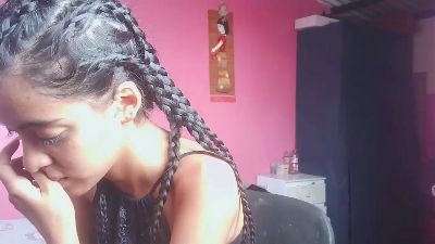 Pocahonta_18 webcam model stream image