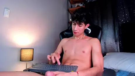 NovaaWheler webcam model stream image