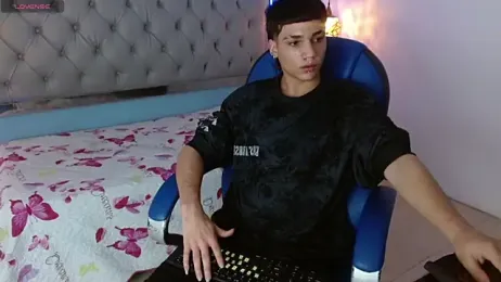 SamBlack_ webcam model stream image