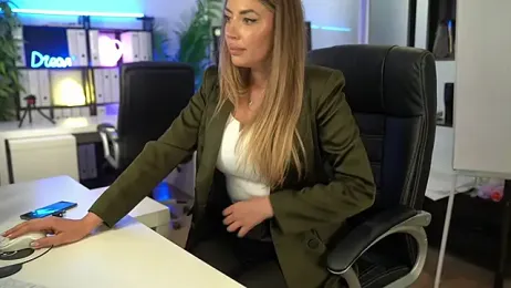 BabesGoWild webcam model stream image