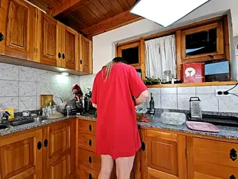 Elnonoykeila77 webcam model stream image