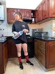 Elnonoykeila77 webcam stripchat model stream image
