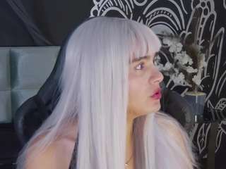 tylerjhonsonn webcam model stream image