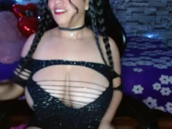 jhulia_hill webcam model stream image
