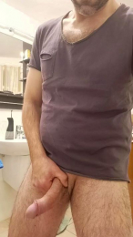 Giuliamo webcam model stream image