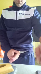 Giuliamo webcam model stream image