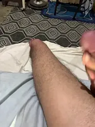 Bouzeb_48 webcam model stream image