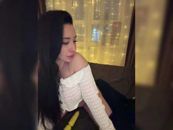 ZHENATIKI webcam model stream image