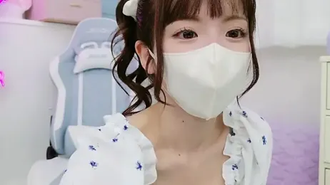 -minami- webcam model stream image