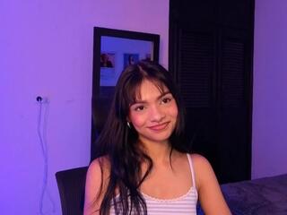 Mia Woolsey webcam model stream image