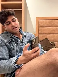 Vihaaanfucks webcam stripchat model stream image