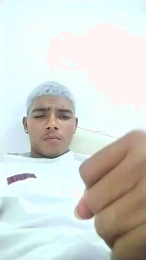 Morenogiga webcam model stream image