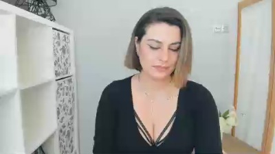 EmilyBody webcam model stream image