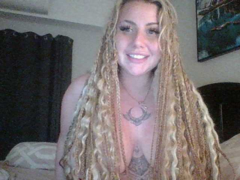 TiaDollDotCom webcam model stream image