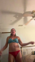 Surferchick222 webcam model stream image