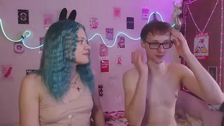 Your_Horny_Friends webcam model stream image
