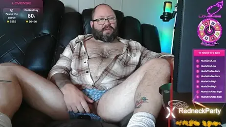 RedneckWants2PlayNow webcam model stream image