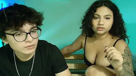 DaViruzz webcam model stream image