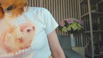 Little_Chips webcam model stream image
