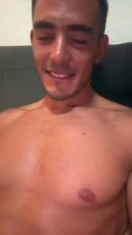AlejandroAlpha webcam model stream image