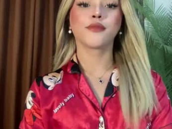 yvonne_guidotti webcam chaturbate model stream image
