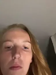 zooted2323 webcam model stream image