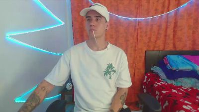 colombiano__o webcam model stream image