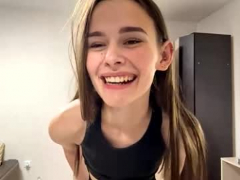fannygilbertson webcam model stream image
