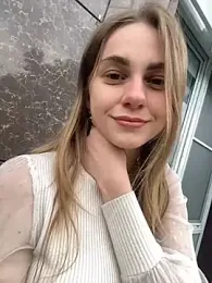GraceTorrez webcam model stream image