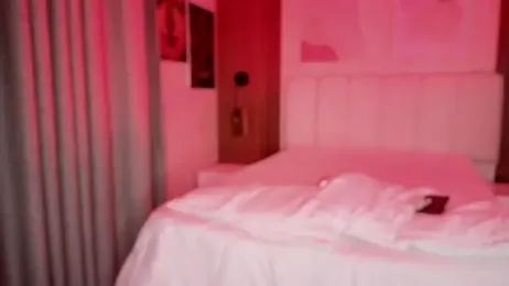 Im_perla_ webcam model stream image