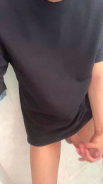 Nictop webcam model stream image