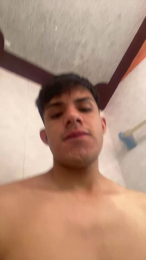 Nictop webcam model stream image