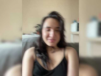 TinyKnock webcam model stream image