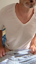 edou19 webcam model stream image