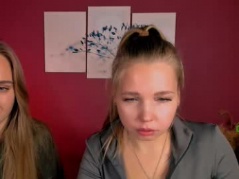 naya_dream webcam model stream image