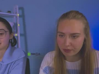 naya_dream webcam model stream image