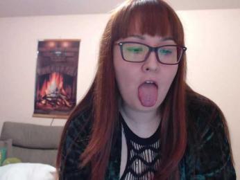 QueenFoxyLiza webcam model stream image