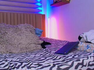 Morthy D webcam model stream image