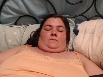 KittyDrive111 webcam model stream image