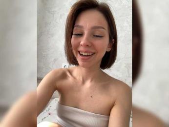 Honnii webcam model stream image