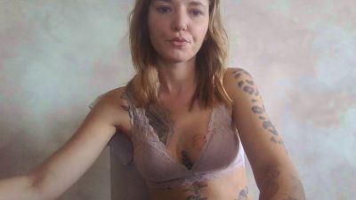 Georgi_mss webcam model stream image