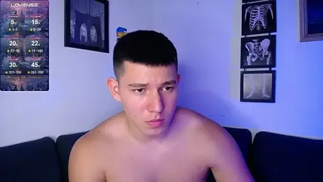 JamesCr_ webcam model stream image