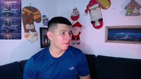 JamesCr_ webcam model stream image