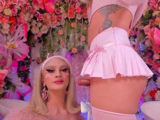 spicyblondes webcam model stream image