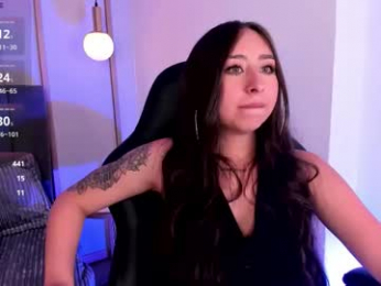 cloe_martinez_ webcam model stream image