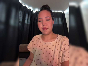SweetFury webcam bongacams model stream image